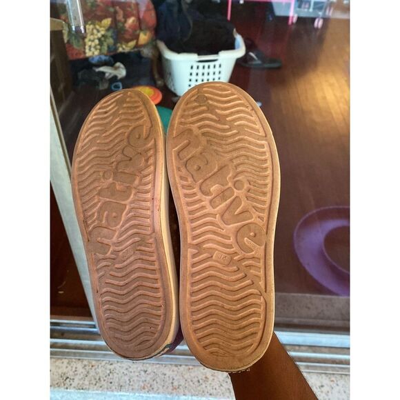 Native Jefferson Shoes junior size 4 - Picture 6 of 7